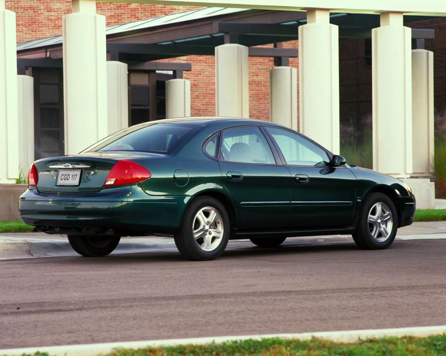  Ford Taurus 2000 года  (фото 5 из 92)